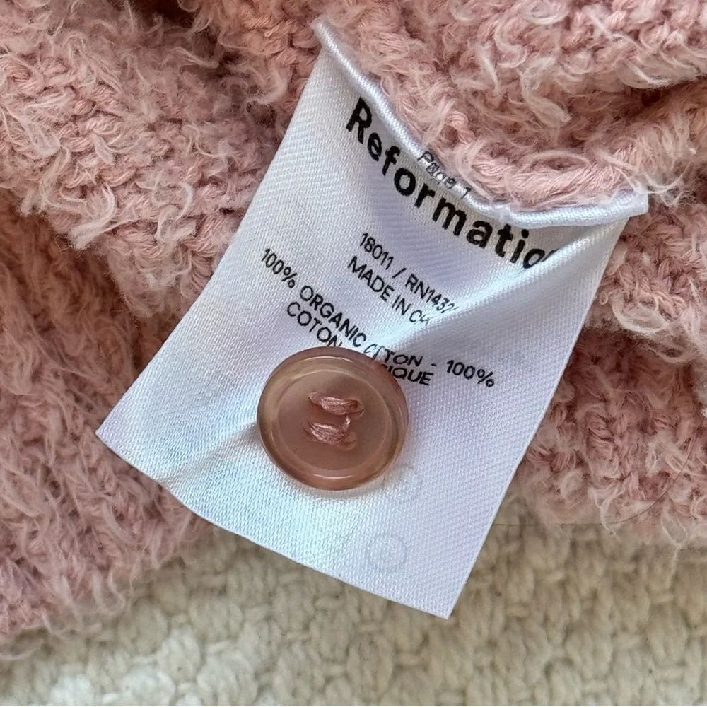 Reformation Light Pink Fuzzy Short Sleeves Collared Pullover Polo Women’s Small - Picture 8 of 8